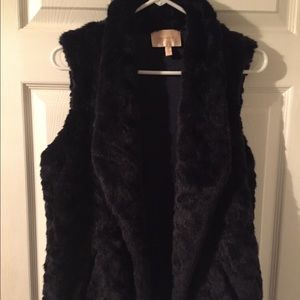 Navy faux fur vest